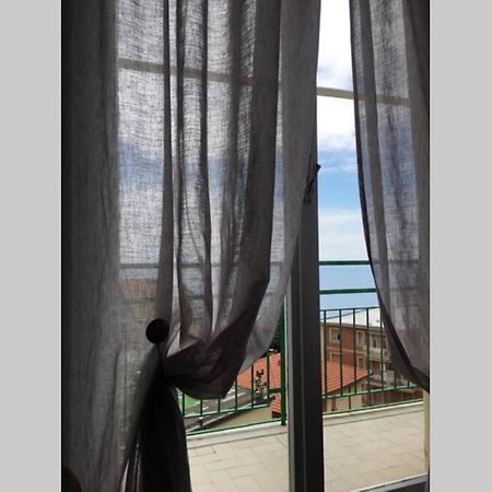 Splendido Appartamento Vista Mare Levanto Ngoại thất bức ảnh