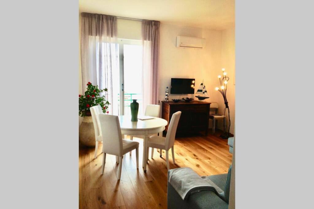 Splendido Appartamento Vista Mare Levanto Ngoại thất bức ảnh